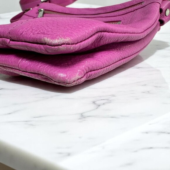 Danier Magenta Leather Crossbody Bag – Medium Zip Pocket Shoulder Purse - Picture 12 of 14